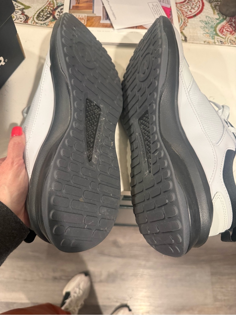 Under Armour mens White Sneakers with Blue Logo - Picture 5 of 7